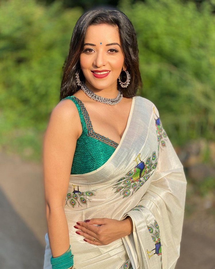 MonaLisa Saree New Stills MonaLisa Saree New Stills