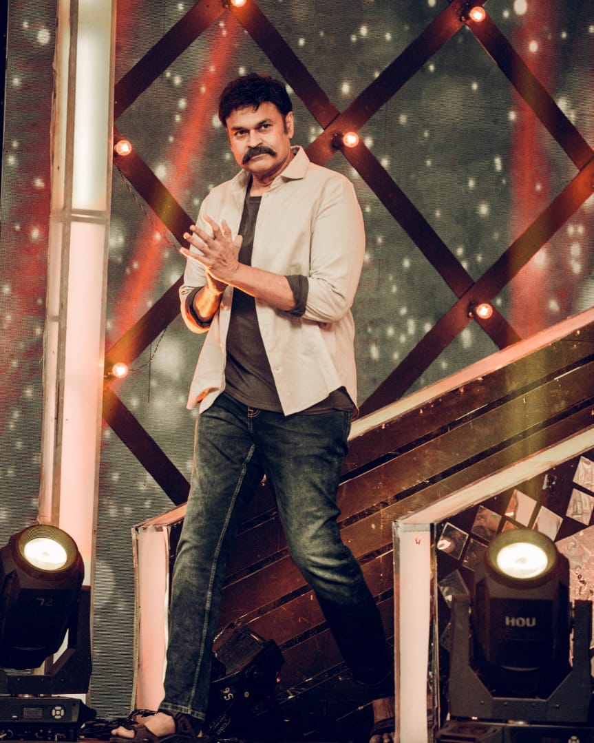 Naga babu Satires On Trolls About Bomma Adhirindi Skits