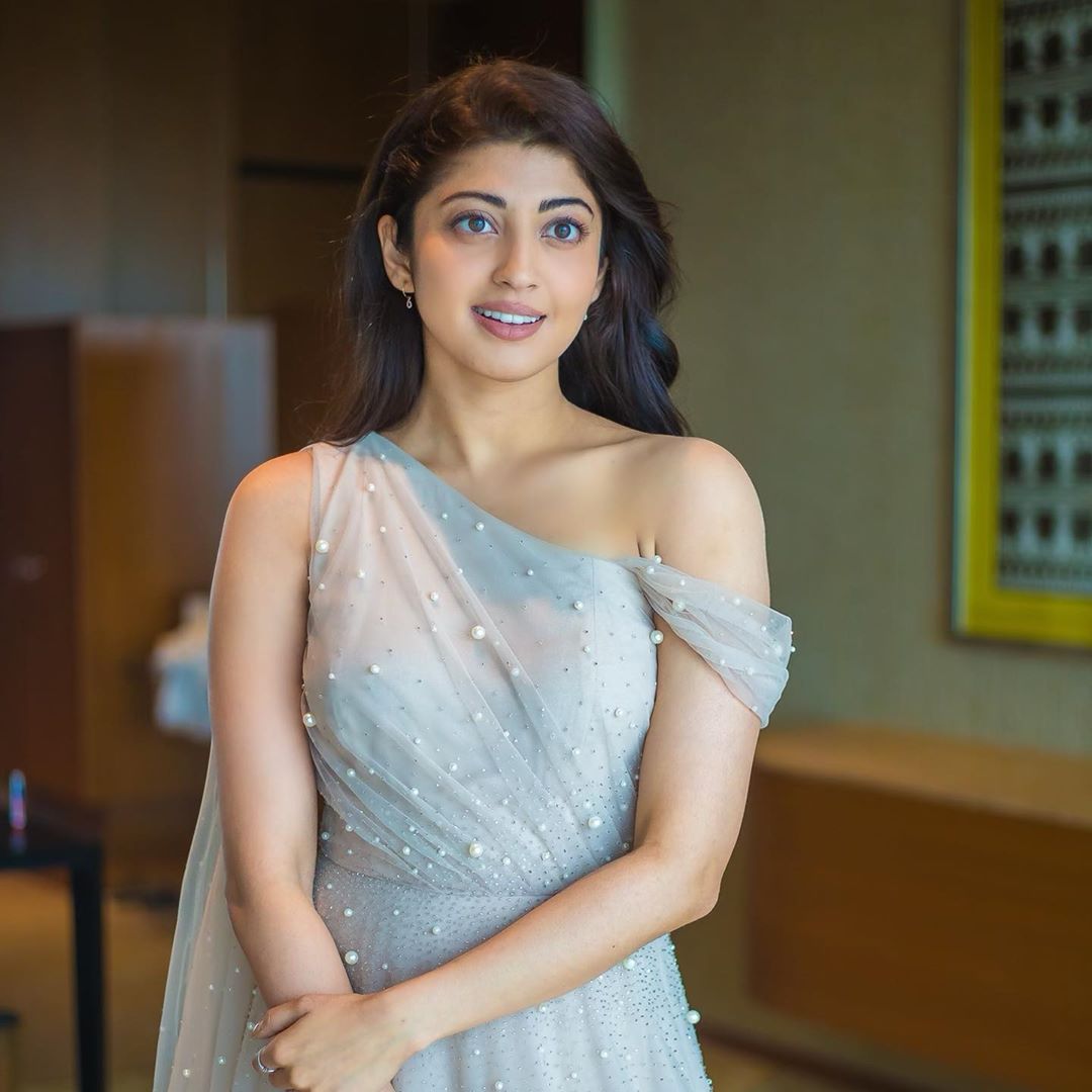 Pranitha Subhash Joshful Imasges Pranitha Subhash Joshful Imasges