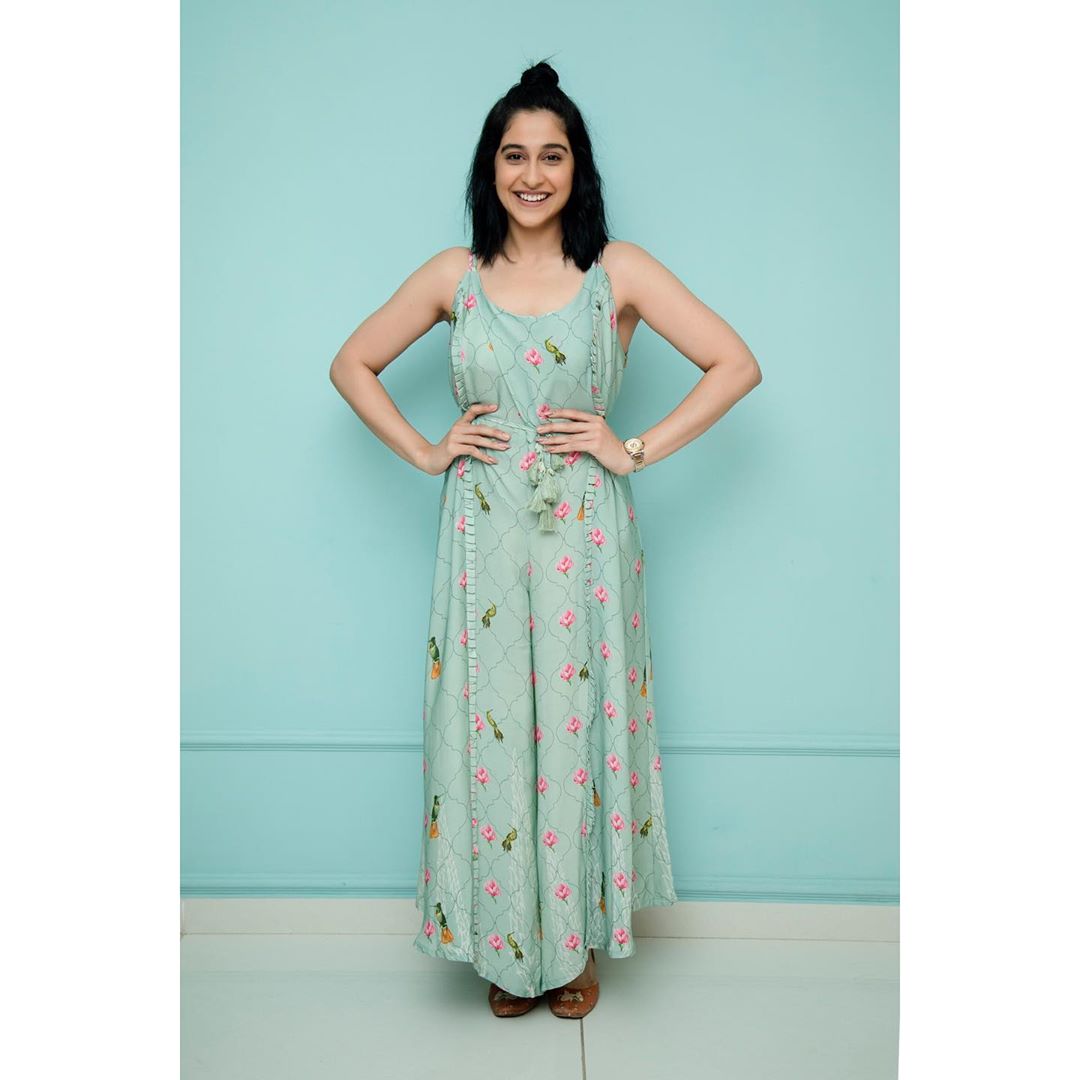 Regina Cassandra Latest Stills Regina Cassandra Latest Stills