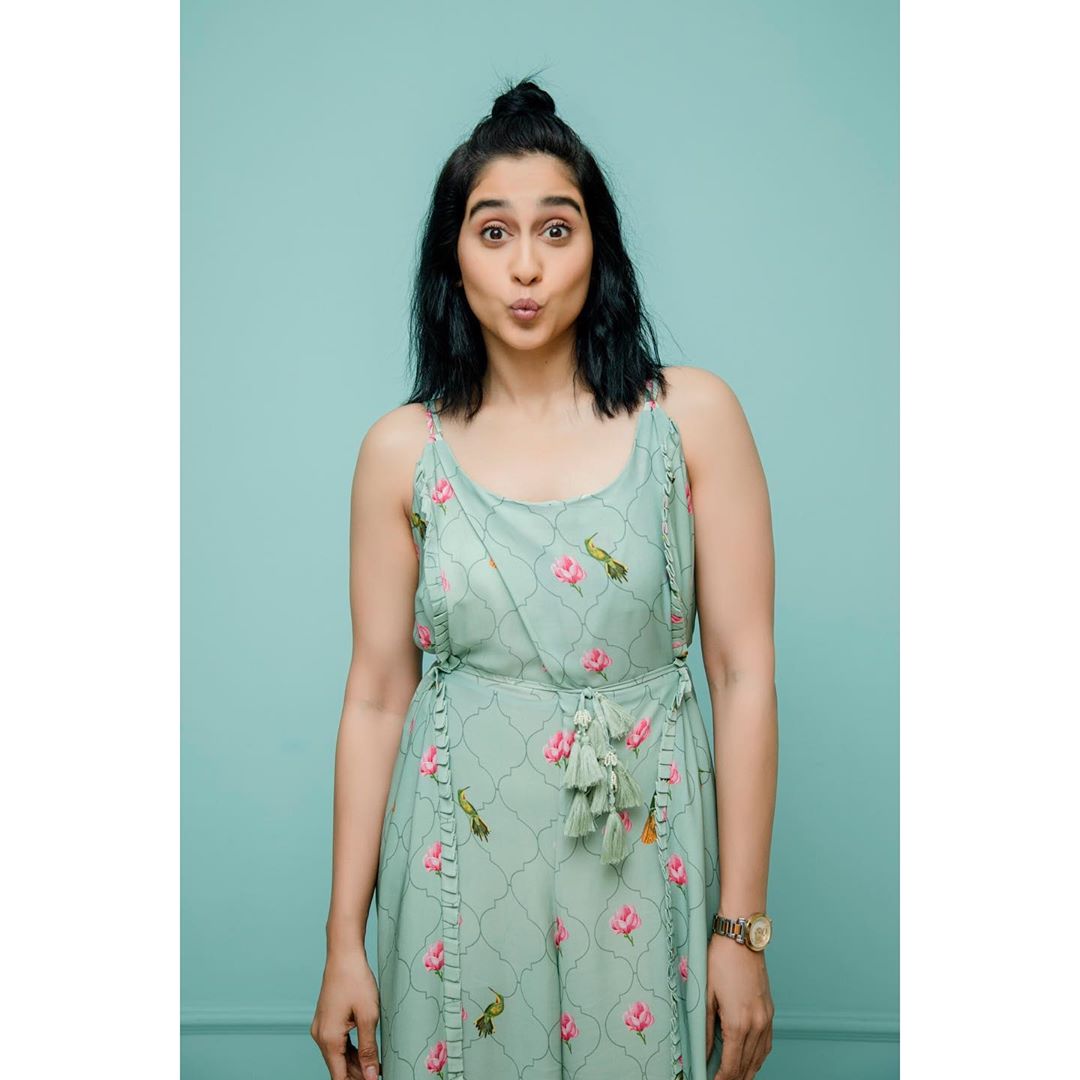 Regina Cassandra Latest Stills Regina Cassandra Latest Stills