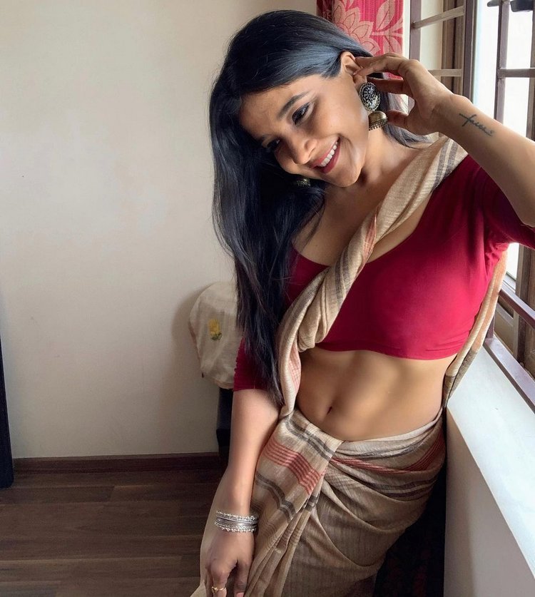 Sakshi Agarwal Latest Saree Pics Sakshi Agarwal Latest Saree Pics