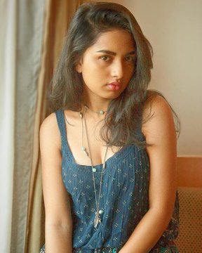 smiling queen Srushti Dange smiling queen Srushti Dange