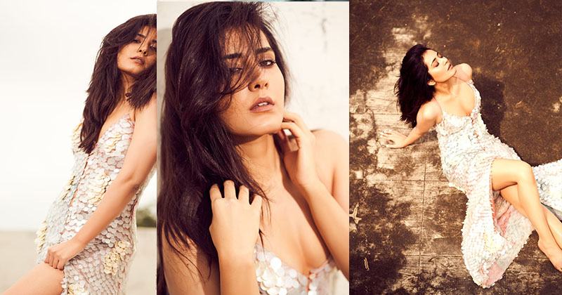 క్లీవేజ్ షోతో సెగలు రేపుతోంది.. నిజంగానే ఆమె అందాల ‘రాశీ’!