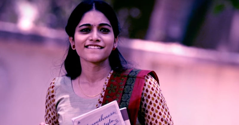 Punarnavi Recalls School Age Bike Accident In Sreemukhi Womaniya