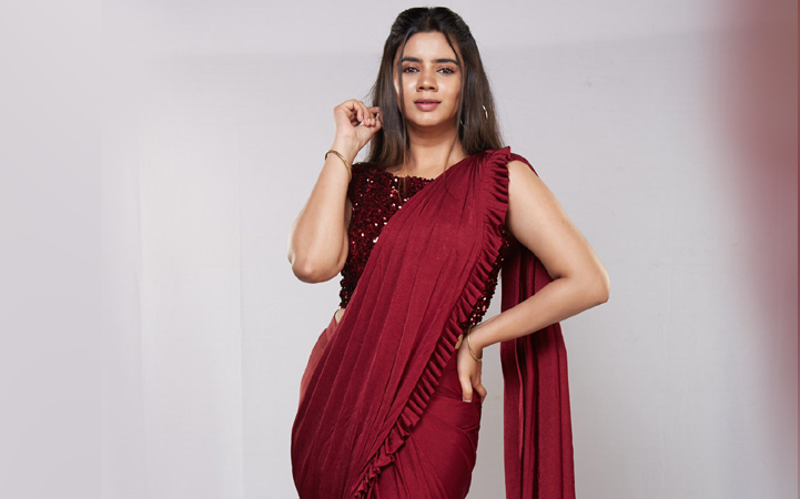 soundariya Nanjundan New Wallpapers