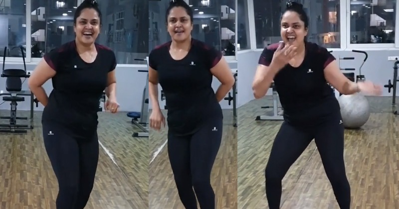 ‘ఆంఖ్ మారే’ అంటూ వయ్యారాలను తిప్పింది.. ప్రగతి డ్యాన్స్ మామూలుగా లేదు!!