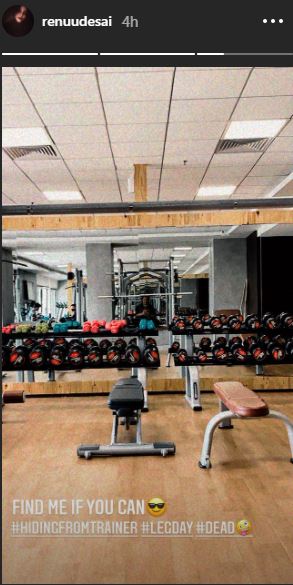 Renu desai Escaped from Gym Without Doing Workout