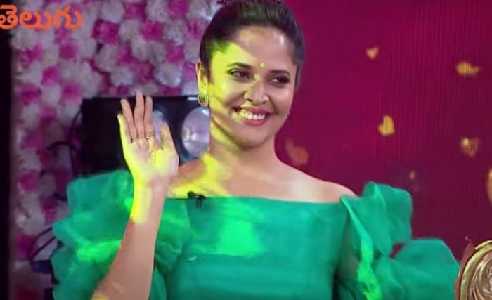 అనసూయది అత్యాశే అని ఒప్పుకుంది.. మొత్తానికి ఇలా బయటపడింది!!