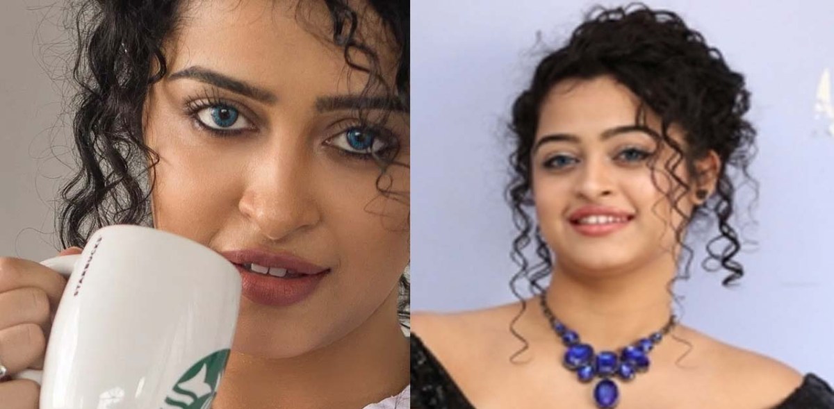 అప్సర రాణి టాలీవుడ్ లో స్టార్ హీరోయిన్ అవడానికి ఆ ఇద్దరు ఇంత ట్రై చేస్తున్నారా ..?