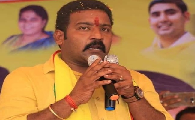 వైసీపీకి టీడీపీ ఎమ్మెల్యే అశోక్ చిక్కడం లేదా!  టీడీపీ నేతలు గట్టిగా పట్టుకున్నారుగా!!!