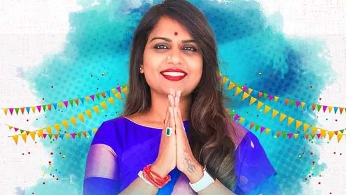 cheating case filed on kathi karthika who contesting in dubbaka elections