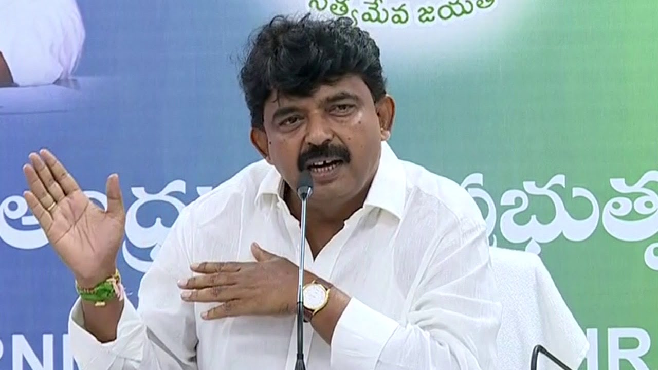 ట్రాఫిక్ జరిమానాలపై జగన్ ను విమర్శిస్తున్న వారికి మంత్రి పేర్ని నాని కౌంటర్