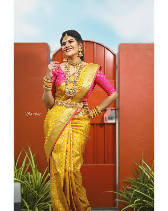 Nivisha Beautiful Pictures Nivisha Beautiful Pictures