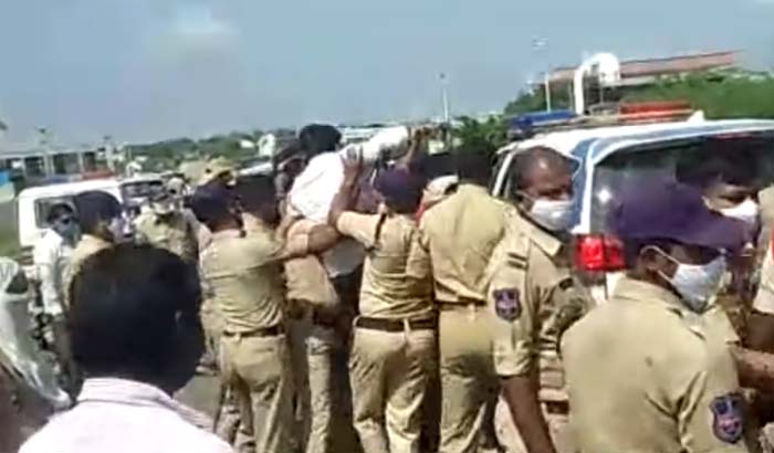 బ్రేకింగ్: రేవంత్ రెడ్డి అరెస్ట్.. తోపులాటలో రేవంత్ కాలుకు గాయం