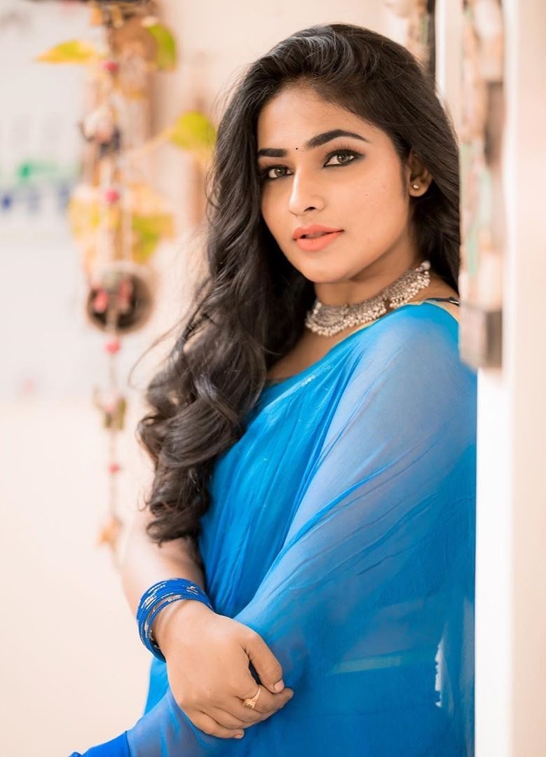 shruthi selvam Latest pictures shruthi selvam Latest pictures