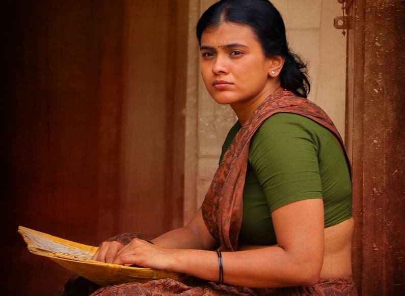 పల్లెటూరి పిల్ల వేషంలో అదరగొట్టిన హెబ్బా పటేల్!