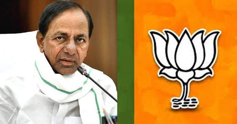 BJP acticist burns himself infront of BJP party office