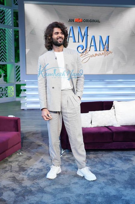 Vijay Devarakonda in Samantha Akkineni Sam Jam Show