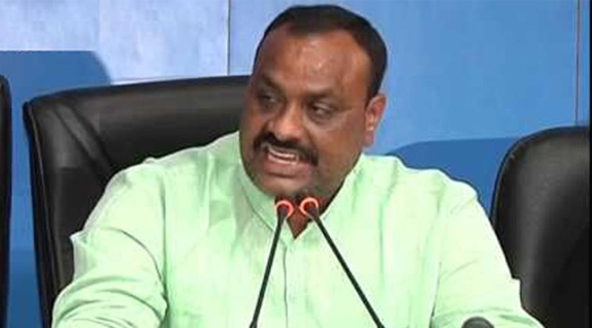 వైసీపీని ఇరకాటంలో పెట్టె మాస్టర్ ప్లాన్ వేసిన అచ్చెన్నాయుడు