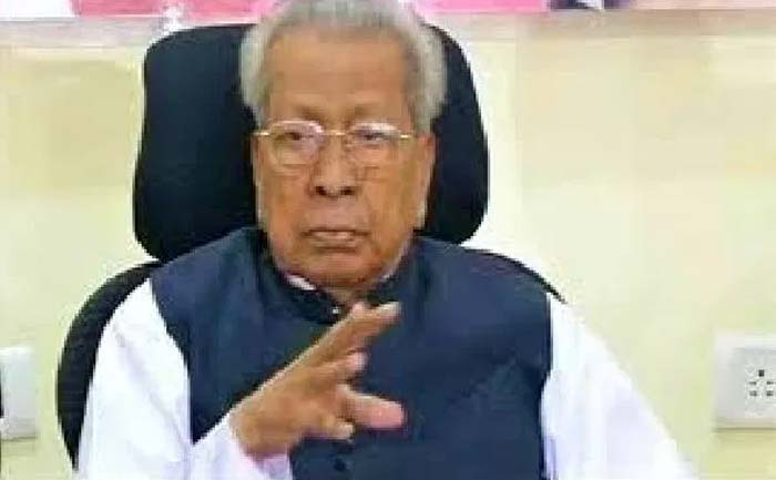 జగన్ ని కలిసిన 4 రోజుల్లో రివర్స్ షాక్ ఇచ్చిన ఏపీ గవర్నర్?