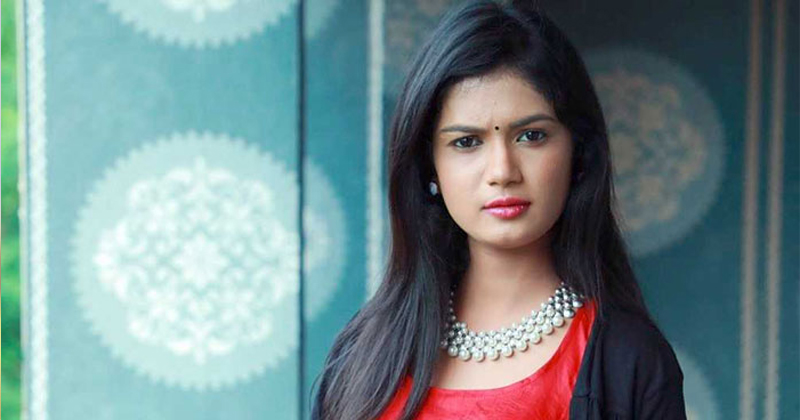 అందుకే అతియానా అంటారు.. అరియానా ఓవర్ యాక్షన్స్ మామూలుగా లేవు!!