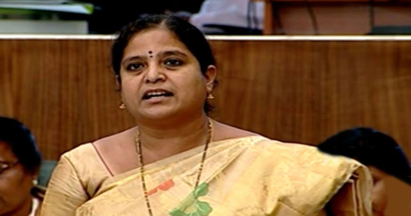 Meesala Geetha to join YSRCP