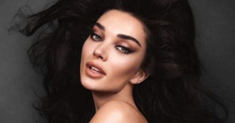 ఇంతకంటే దారుణంగా ఎవ్వరూ చూపించలేరు.. నగ్నంగా అమీ జాక్సన్!