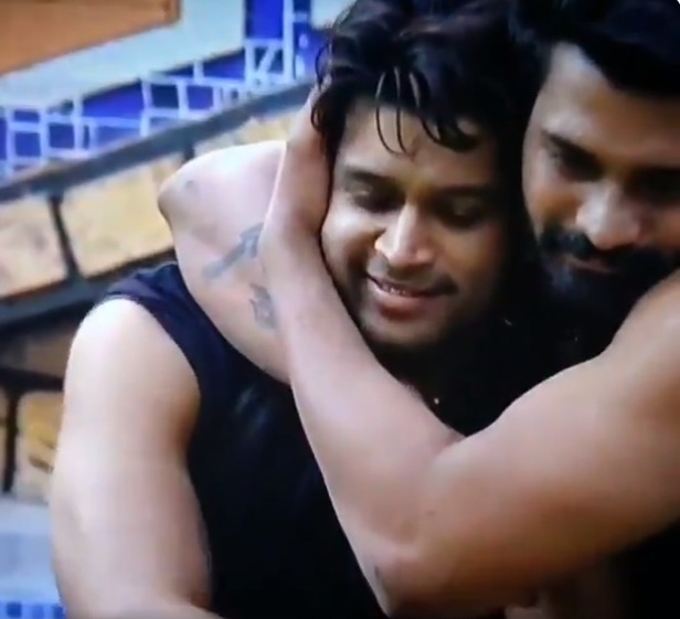 Bigg Boss 4 Telugu week 11 Abhijeet Akhil Bonding