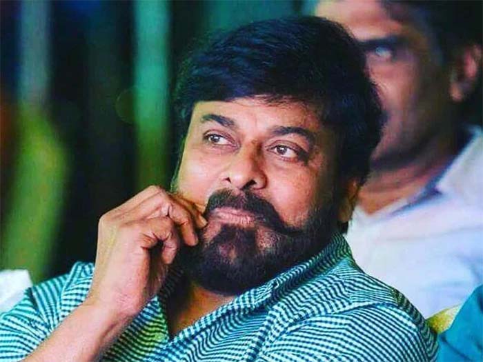 మెగాస్టార్ తో నటించే అవకాశం కొట్టేసిన గోవా బ్యూటీ