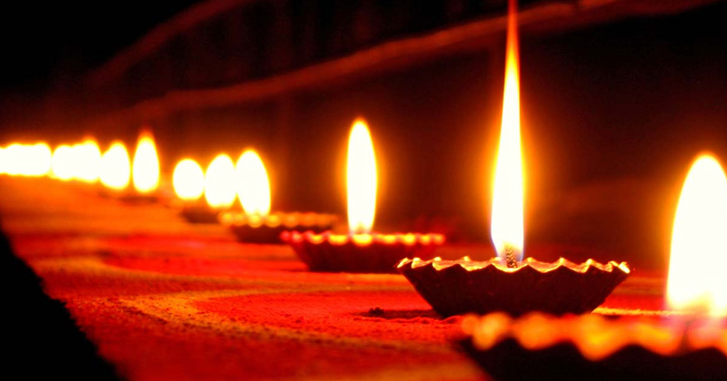 రాశులను బట్టి దీపం వత్తుల సంఖ్య !