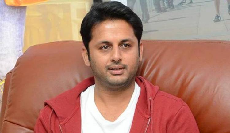 ఫ్లాప్ హీరోయిన్ తో నితిన్ హ్యాట్రిక్ సినిమా .. వర్కౌట్ అవుతుందా ..?