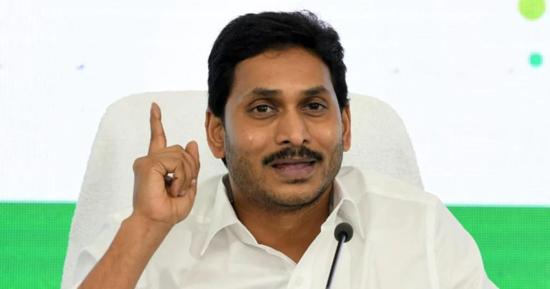 జగన్ ఒక ‘ గూడచారి’ని రంగంలోకి దింపాడు ? అందరి జాతకాలు బయటకి ?