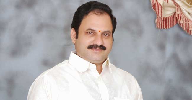 ఒకే ఒక్క మహిళా .. ఆ ఎమ్మెల్యేని ముప్పుతిప్పలు పెడుతోంది !