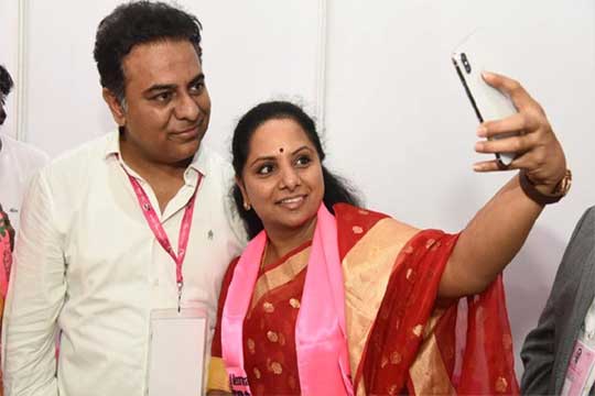 సోషల్ మీడియాలో కల్వకుంట్ల ఫ్యామిలీకి సరిలేరెవ్వరు