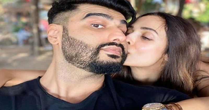 47 ఏళ్ళ హీరోయిన్ రెండో పెళ్లి.. 35 ఏళ్ల హీరో ఫ్యామిలీ అభ్యంత‌రం