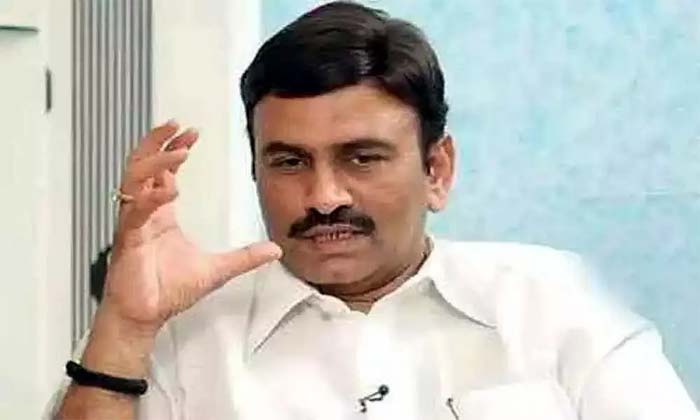 ఆ మంత్రికి సీఎం అయ్యే అర్హతులు ఉన్నాయన్న ఎంపీ