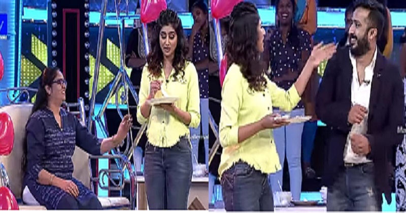 Anchor Varshini ABOUT Calshes Between Ravi And Sreemukhi