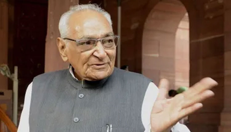 ఫ్లాష్ న్యూస్ : మధ్యప్రదేశ్ మాజీ సీఎం మోతీలాల్ వోరా కన్నుమూత !