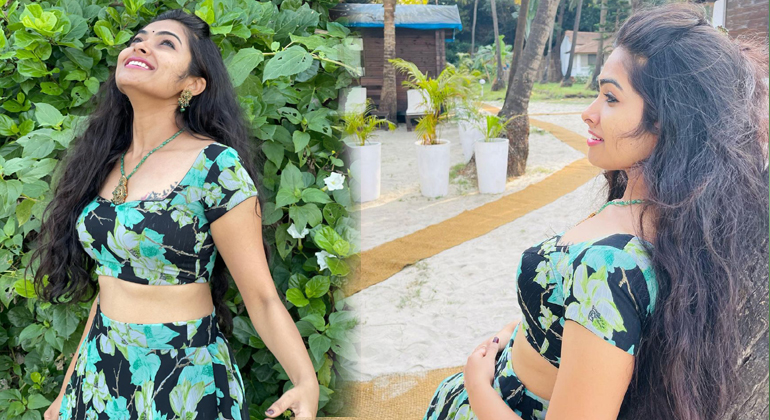 Divi Vadhya Amazing Photos