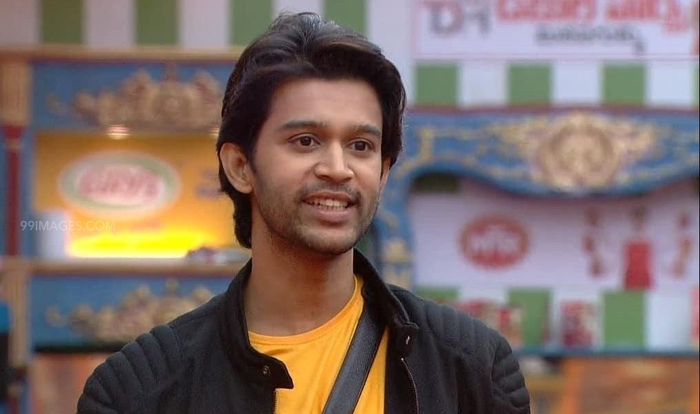 మరోసారి స్మార్ట్ గేమ్ ప్లే చేసిన అభిజిత్… వరస్ట్ పెర్ఫామర్ ఆఫ్ ది సీజన్‌గా తనకు తానే అవార్డు!