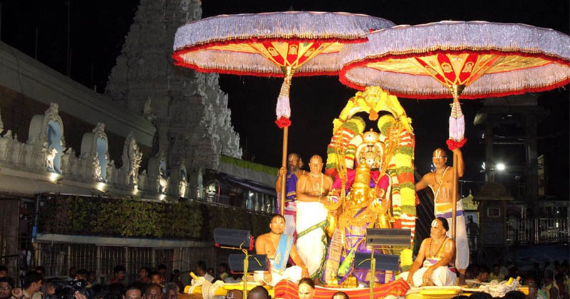 డిసెంబర్లో తిరుమల ఆలయంలో ఉత్సవాలు !