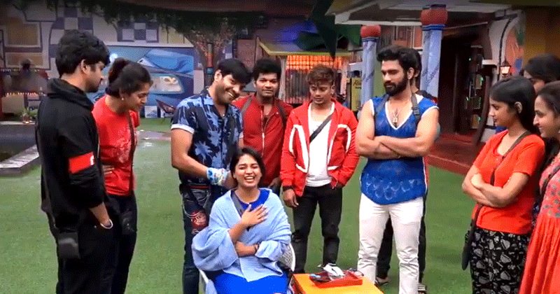 బిగ్ బాస్ 4: గ‌తాన్ని గుర్తు చేసిన బిగ్ బాస్.. ఎమోష‌న‌ల్ అవుతూ కంట‌క‌న్నీరు పెట్టుకున్న హౌజ్‌మేట్స్