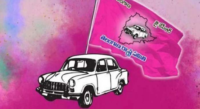 GHMC Results : దూసుకుపోతున్న కారు.. టీఆర్ఎస్ శ్రేణుల సంబురాలు?