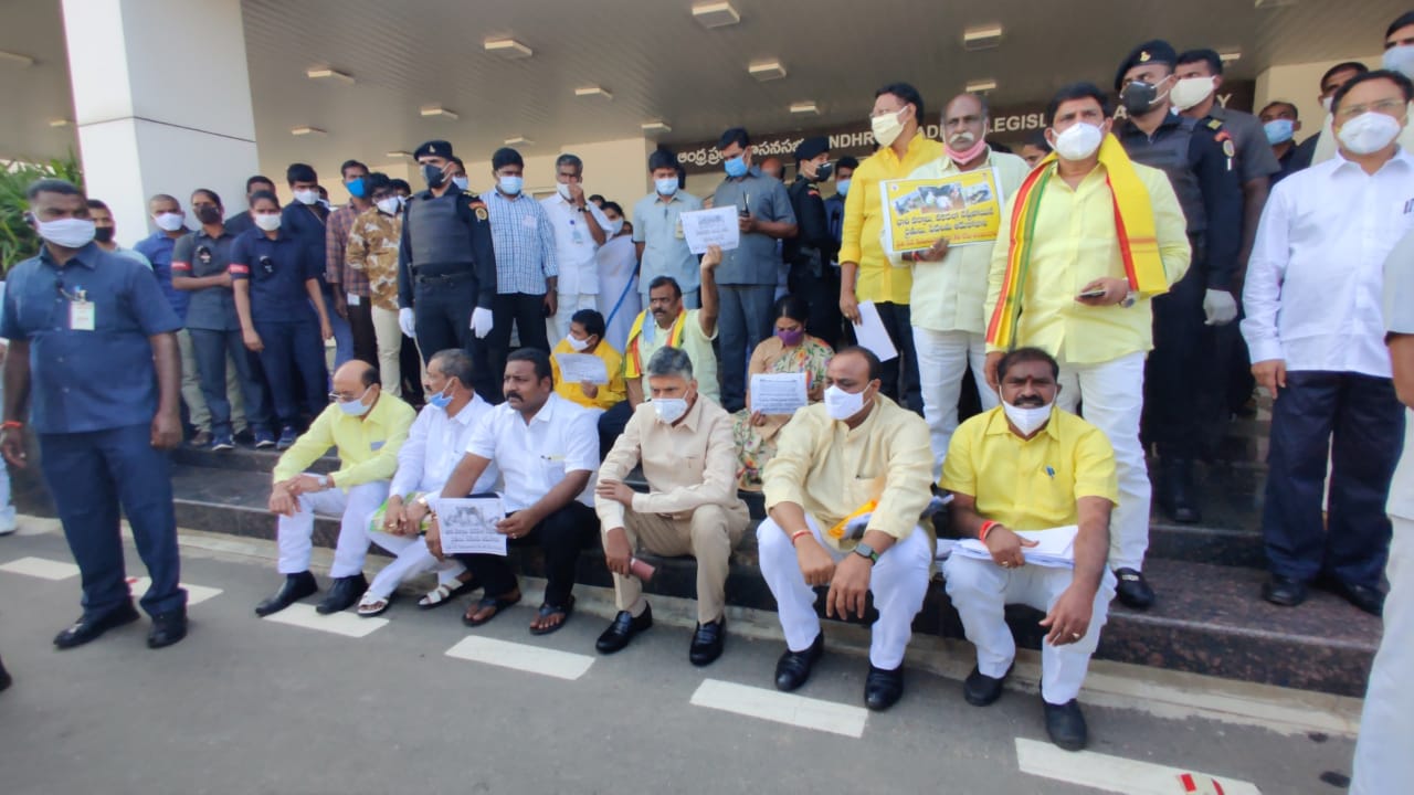 తప్పంతా డిప్యూటీ స్పీకర్ దేనా ?? ఫస్ట్ రోజు అసంబ్లీ లో ఏం జరిగింది అసలు ?