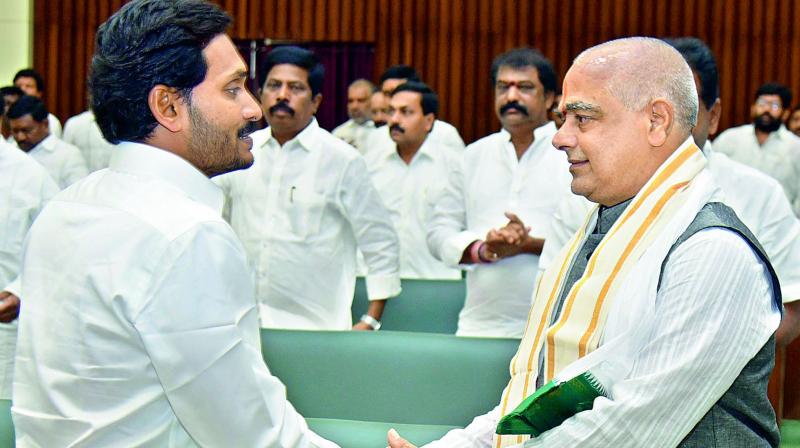 స్పీకర్ తమ్మినేనికి సీఎం జగన్ ఇచ్చిన గిఫ్ట్ ఏంటో తెలుసా?