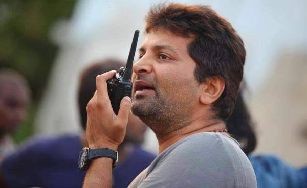 మాటలతోనే కోట్లు.. త్రివిక్రమ్ పార్ట్ టైమ్ జాబ్ భలే ఉందే!