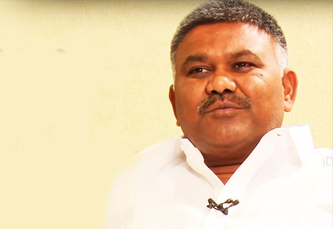 పెద్దారెడ్డి వచ్చింది అందుకే అంటగా.. ఇది మరి కామెడీ బాబోయ్