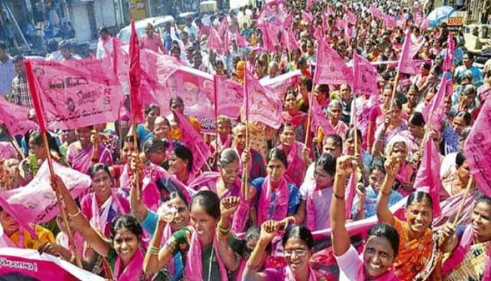 జీహెచ్ఎంసీ ఎన్నికల్లో టీఆర్ఎస్ విజయదుందుబి.. ఇప్పటి వరకు 53 స్థానాల్లో విజయం?
