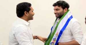 YS Jagan to give more responsibilities for Devineni Avinash 